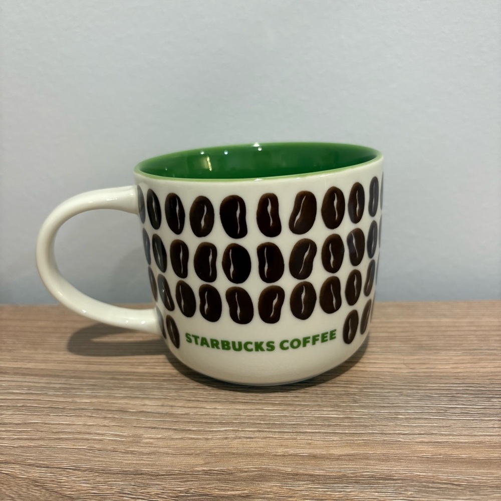 Starbucks Coffee Bean Mug 2009 New Bone China